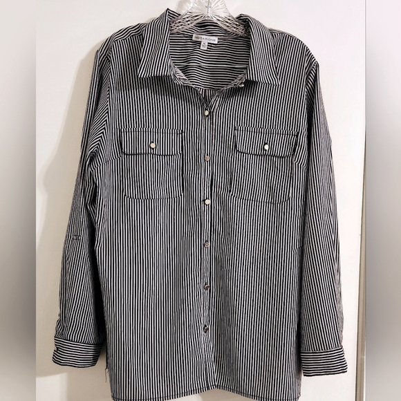 Notations Women's Button Down Shirt - Black/White Stripes - XL - Picture 4 of 11